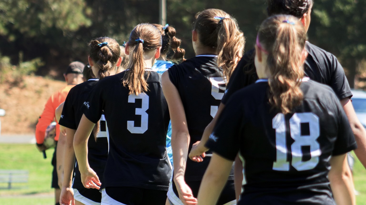 Pioneers Women&rsquo;s Soccer Clinch Playoff Berth for the Second Time in Program History